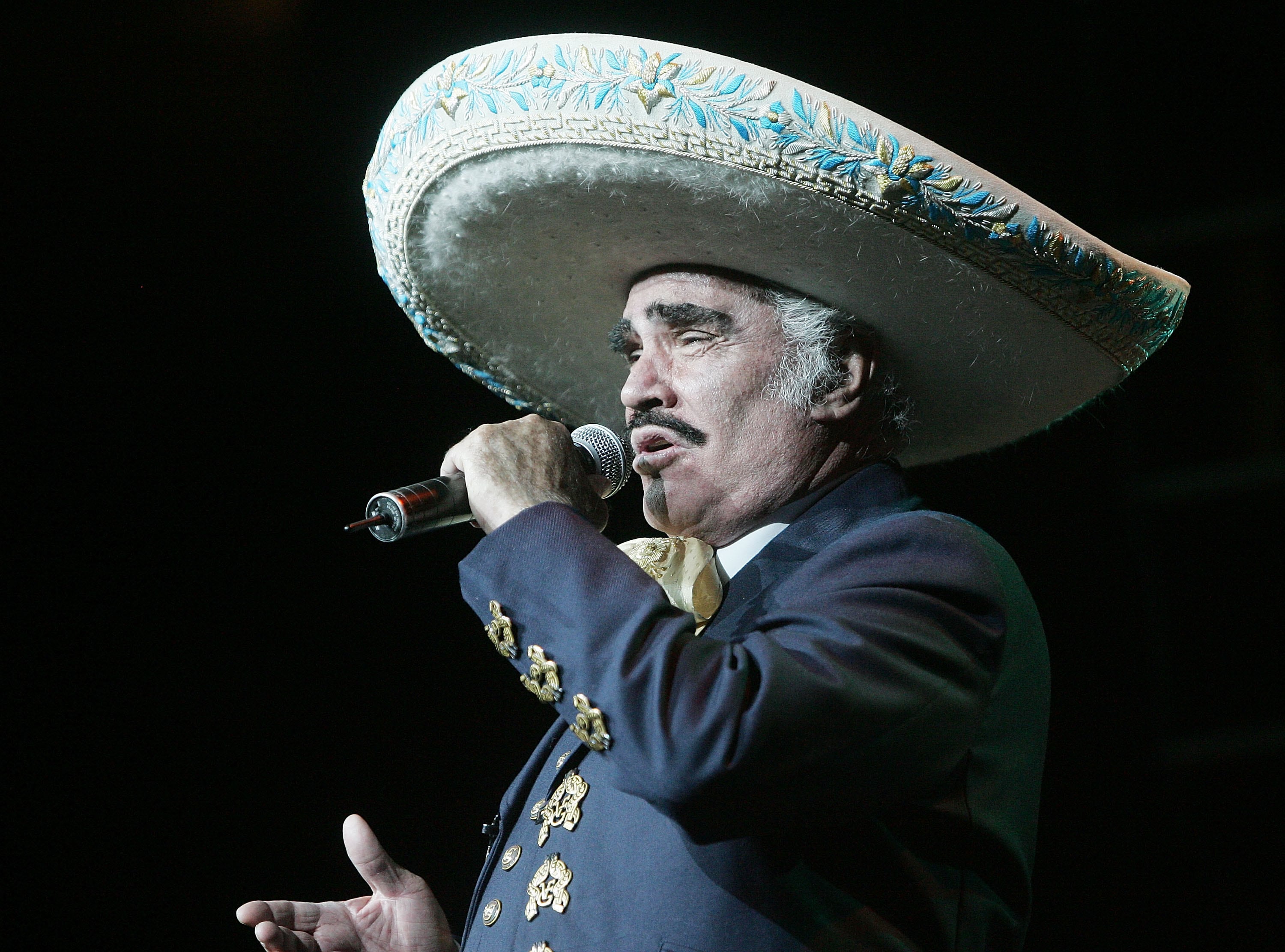 Murió Vicente Fernández, el más grande de la ranchera