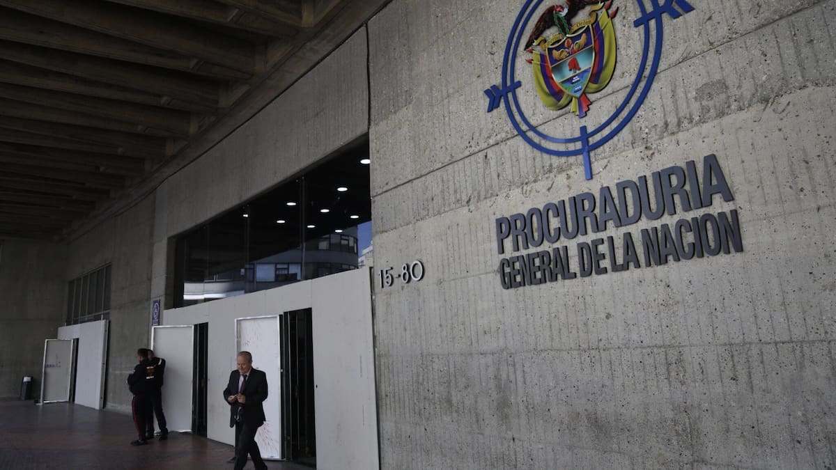 Abren investigación a policía que estaría implicado en golpiza a un periodista en Tunja