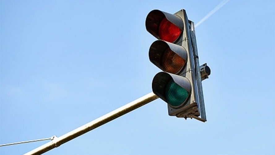 Denuncian falsificación de informe que permitió iniciar contrato de semaforización en Bogotá. Foto: Getty Images