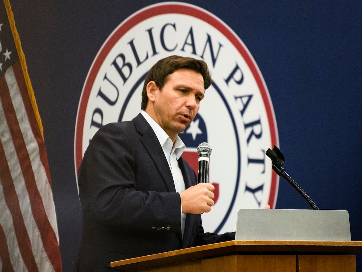 Ron DeSantis anunciaría su candidatura este miércoles junto a Elon Musk