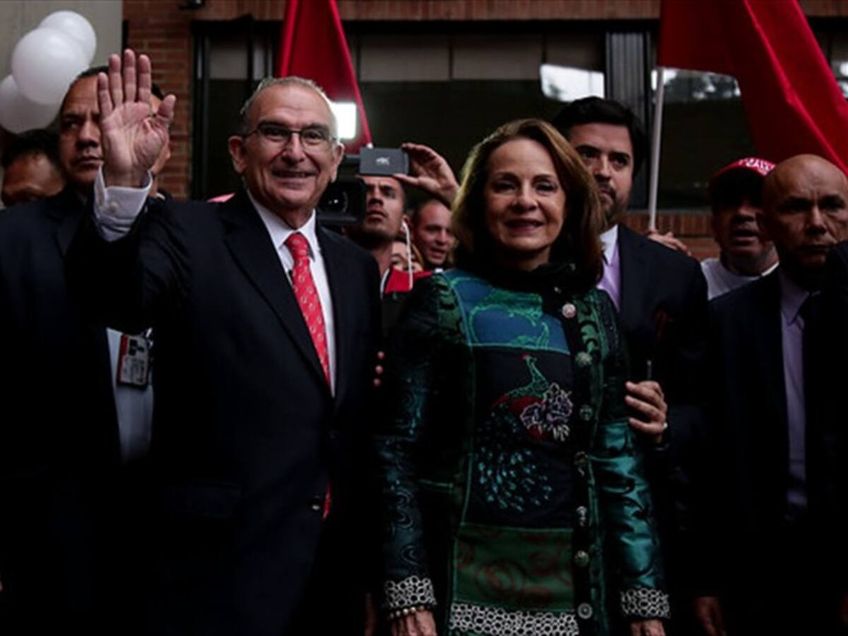 Me retiro de toda actividad política: Humberto De La Calle