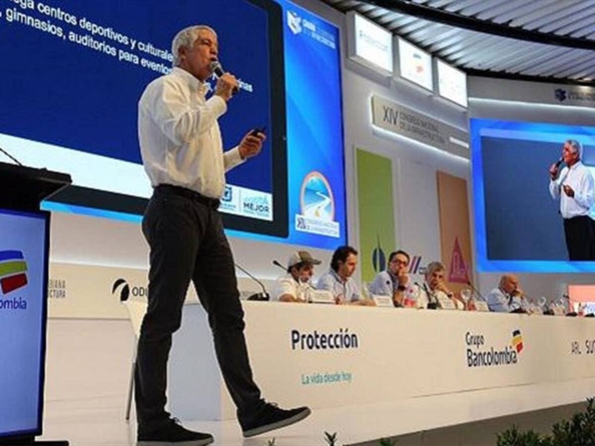 Peñalosa pide modificar la nueva ley de infraestructura