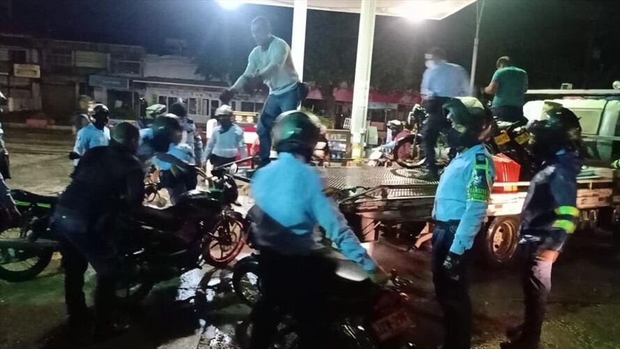 Autoridades de tránsito frustran rodada de Halloween en Santa Marta. Foto: Alcaldía de Santa Marta