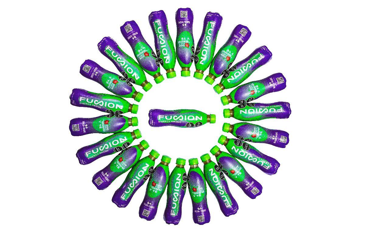 Para llevar energía a los colombianos en su día a día, ‘Fusion’ une dos de los ingredientes naturales más ricos en antioxidantes que brindan un aumento de energía en el cuerpo, teniendo mejor rendimiento en las actividades diarias.