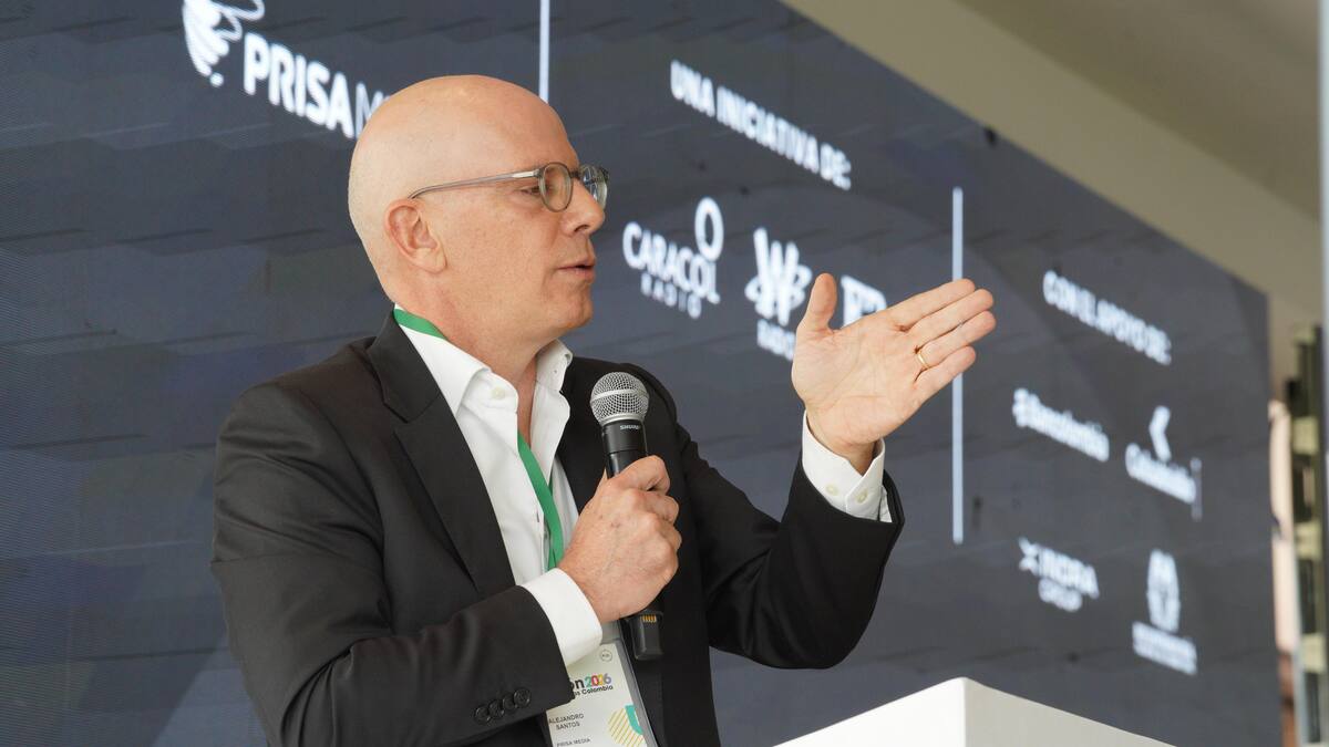 “El gran reto es que el Gobierno sea capaz de sentar a la diversidad política”: Alejandro Santos