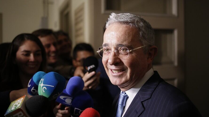 Álvaro Uribe propone incremento en las primas. Foto: Colprensa