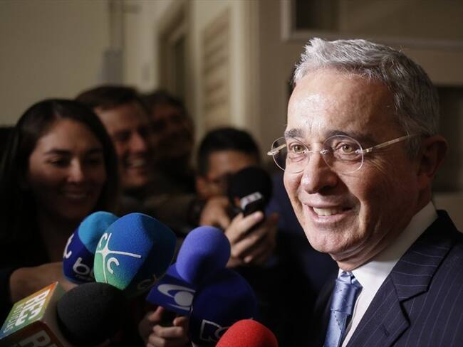 Álvaro Uribe propone incremento en las primas. Foto: Colprensa