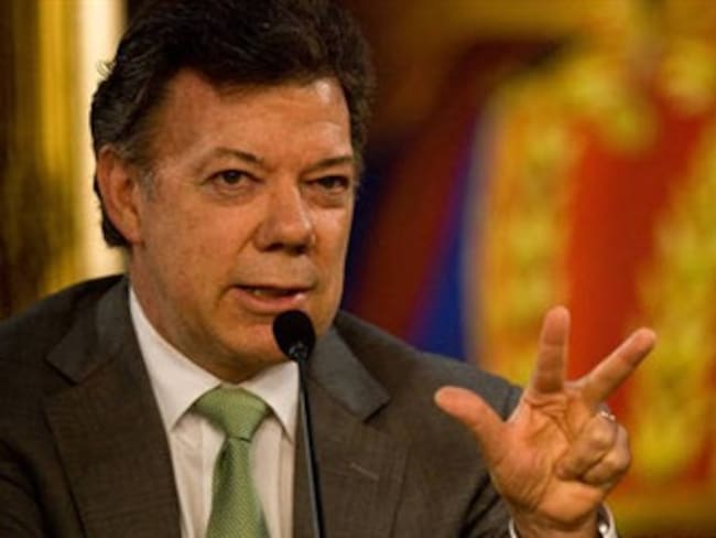 Santos reconoce disposición de EE.UU. para discutir legalización de la droga
