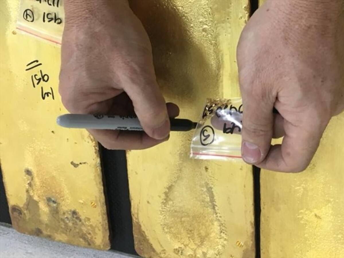 SAE subastó oro entregado por las Farc por más de US$11,2 millones