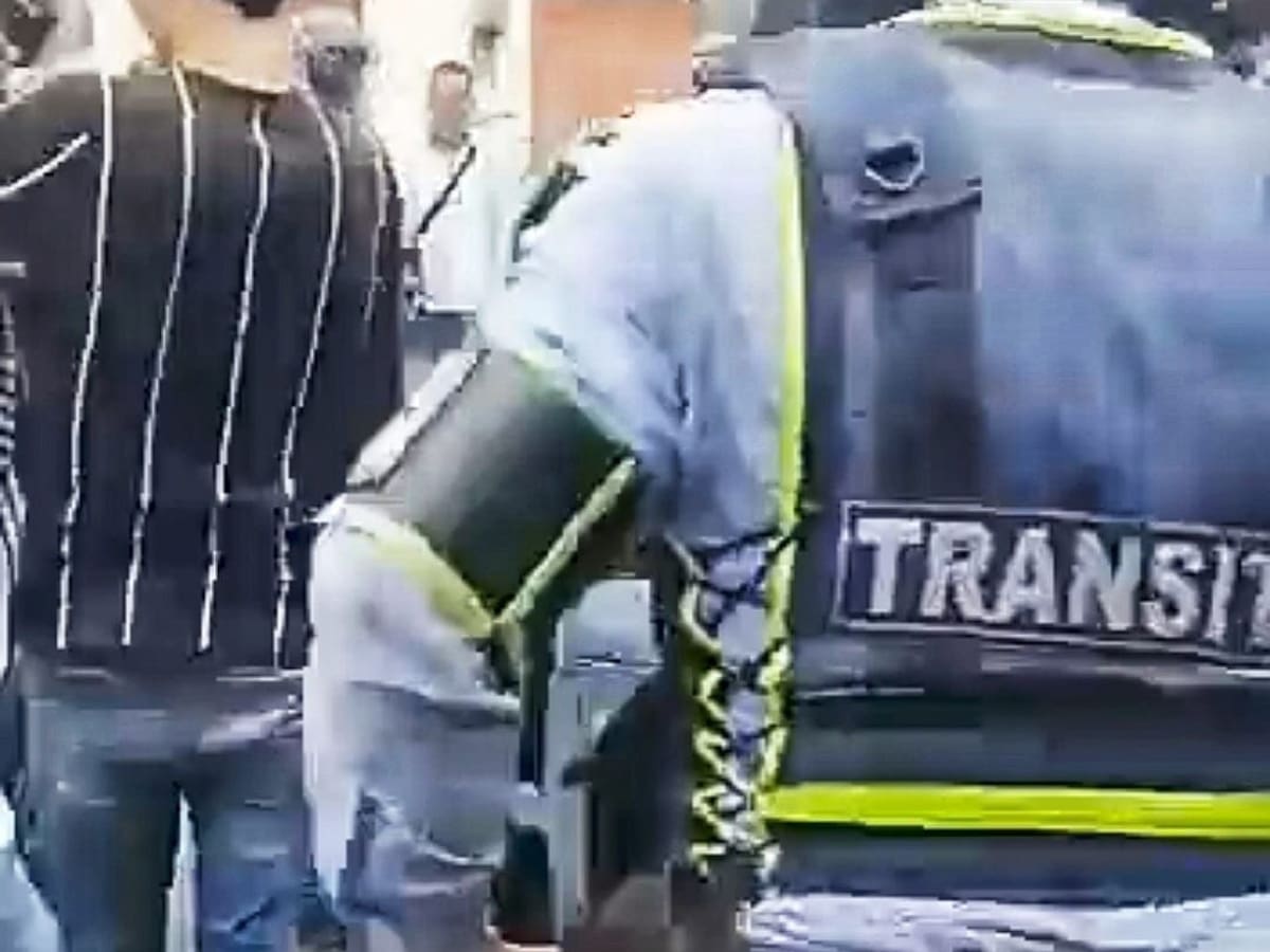 Le propinan una golpiza a guardas de tránsito en Piendamó, Cauca