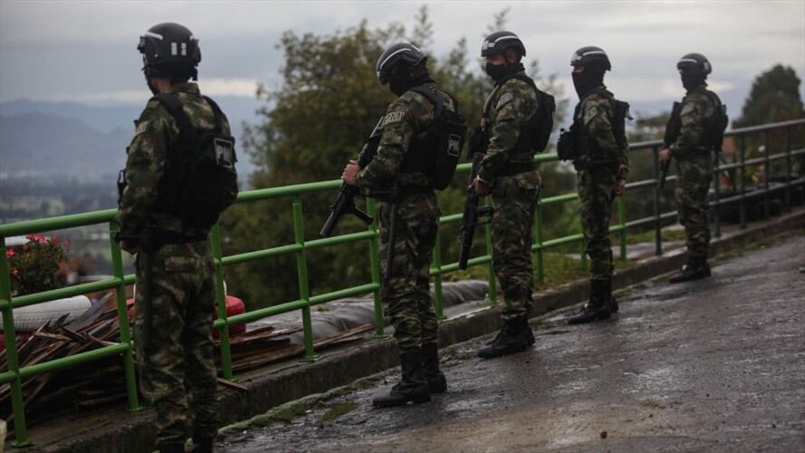 El ministro de Defensa, Diego Molano, confirmó la incorporación de 33.000 uniformados más para fortalecer la seguridad ciudadana en Colombia. Foto: Getty Images / JUANCHO TORRES
