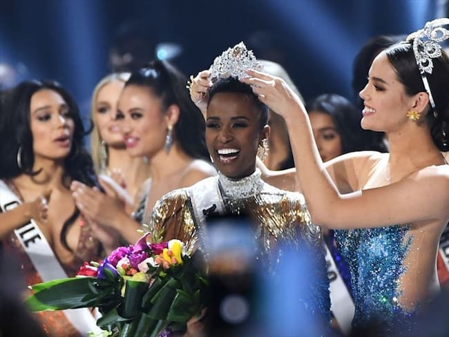 La sudafricana Zozibini Tunzi fue elegida como Miss Universo 2019. Foto: Getty Images