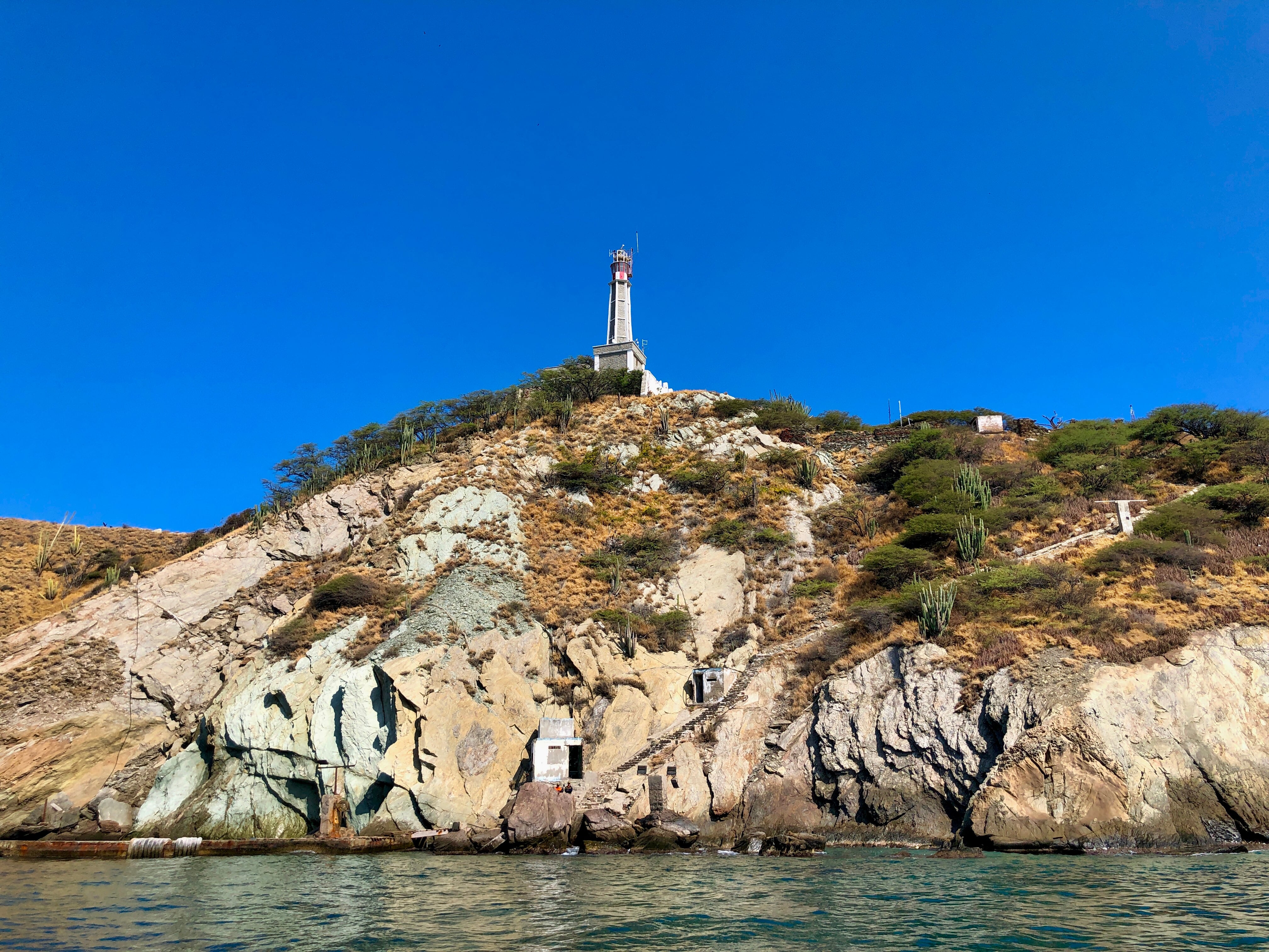 En Morro de la Bahía de Santa Marta . Concejo Distrital