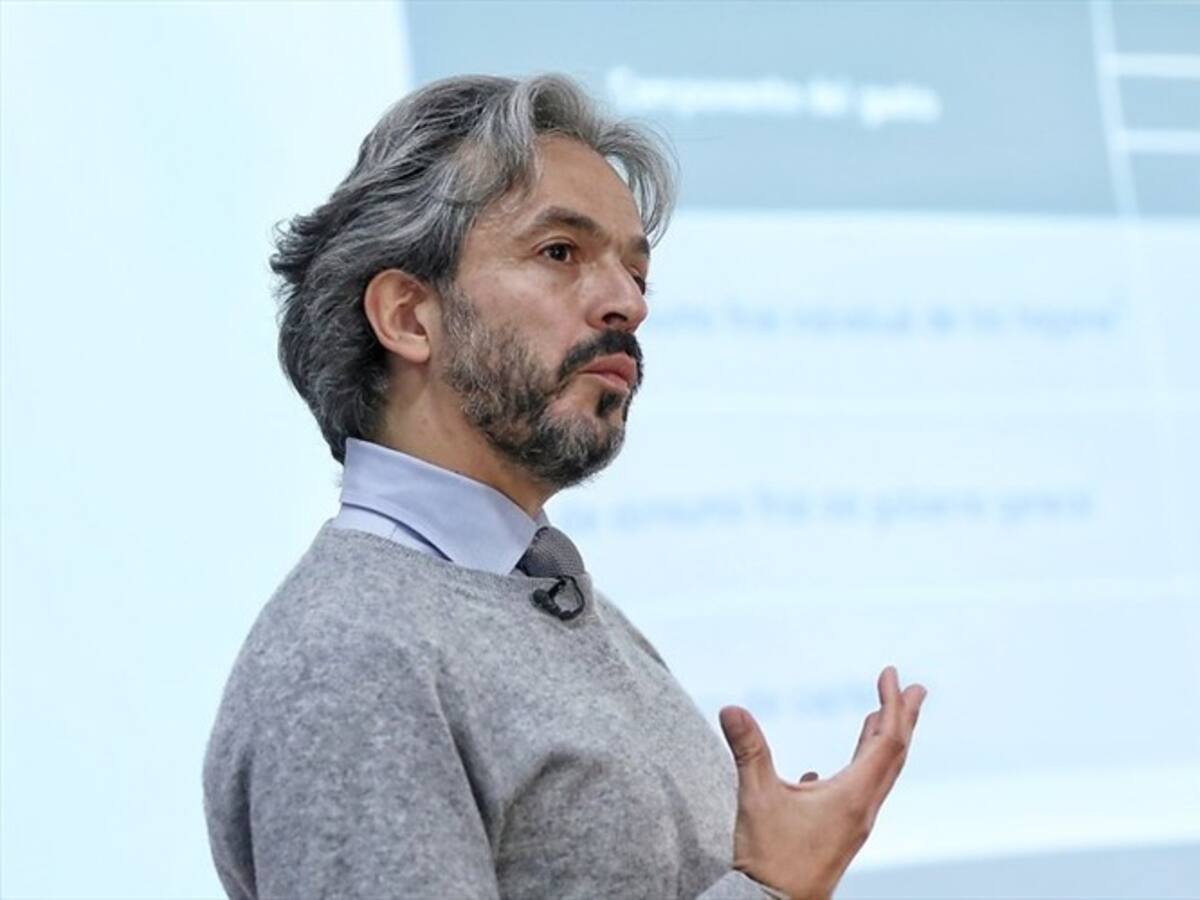 Denuncian que un estafador suplanta al director del Dane