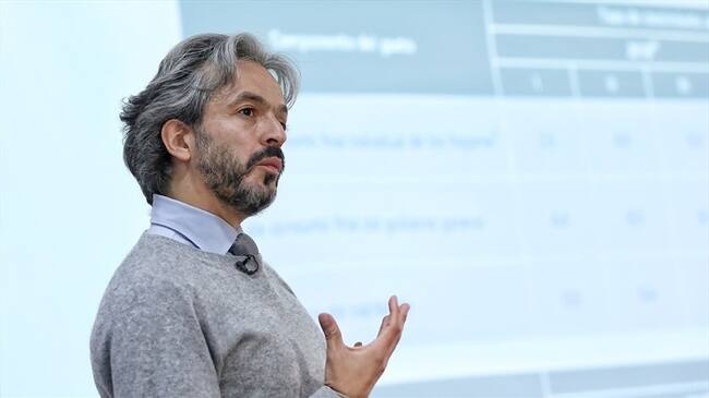 Un hombre, diciendo ser primo del director del DANE y a través de otros engaños, ha estafado a varias personas que buscan vender sus viviendas. . Foto: Colprensa