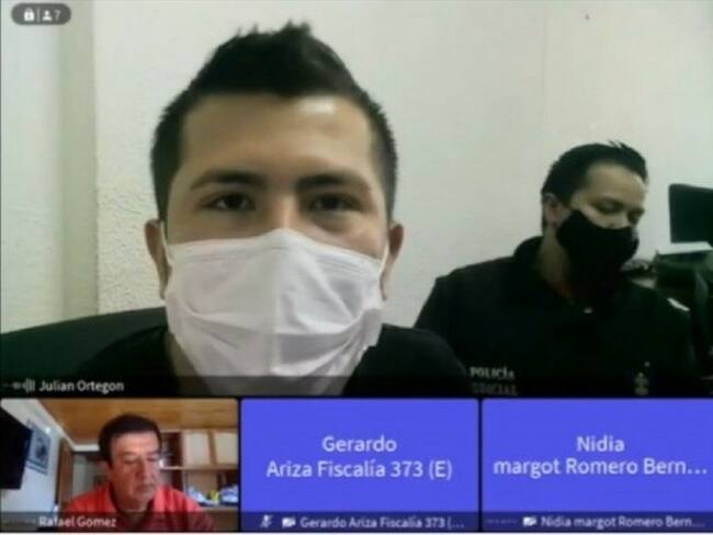 Según la investigación, Ana María Castro salió de un establecimiento comercial en compañía del hoy capturado, Julián Ortegón, y dos hombres más. Foto: Colprensa