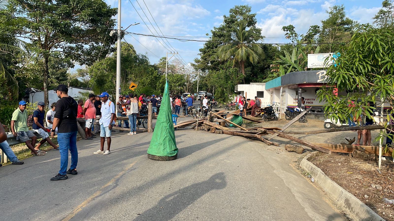 Córdoba: bloquean entrada turística del municipio de Puerto Escondido por falta de agua potable. Foto: cortesía (suministrada a La W).