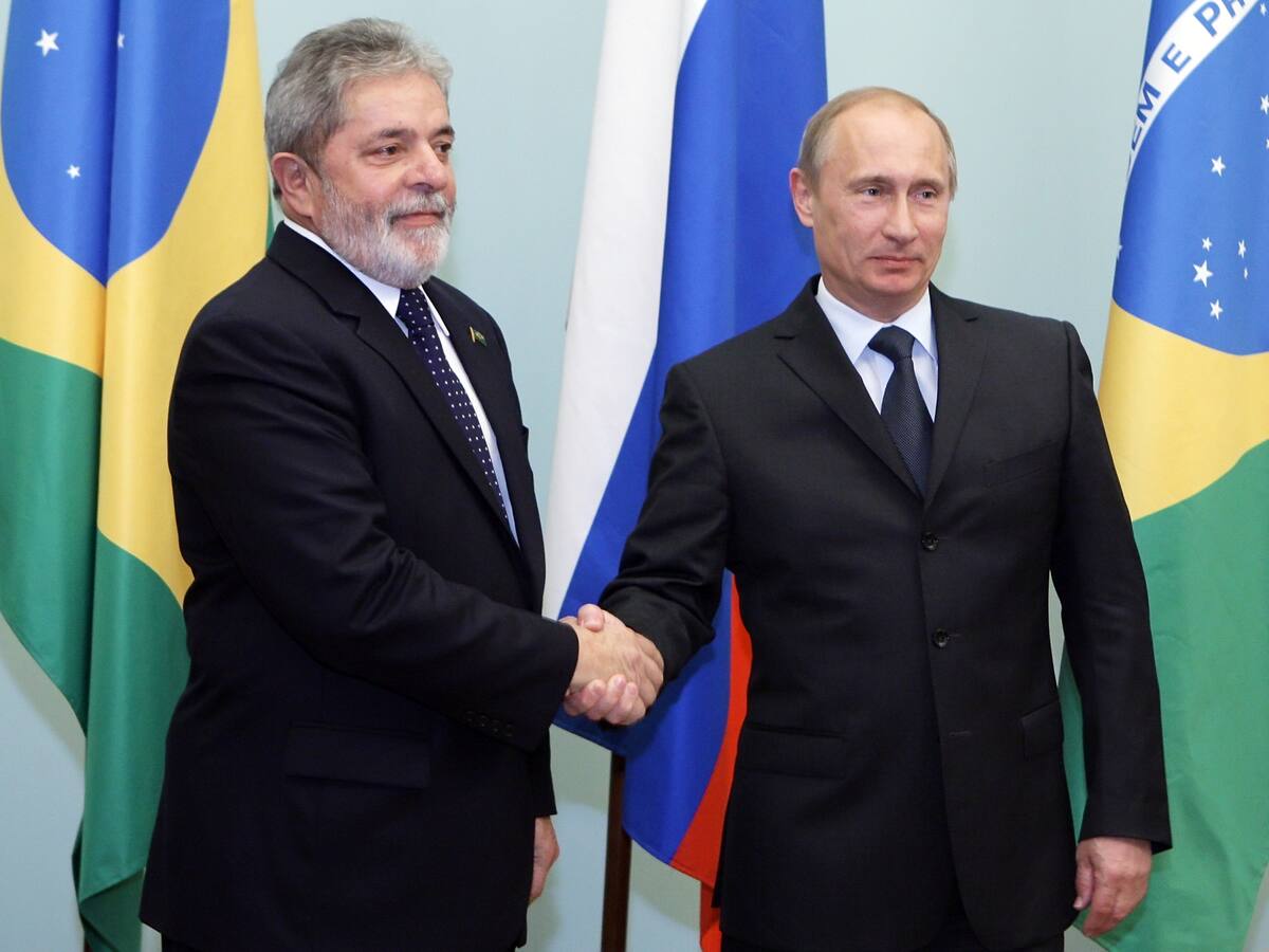 Putin felicitó a Lula da Silva y confió desarrollar lazos estratégicos con Brasil