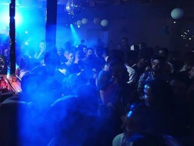 Conozca el bar reconocido como primer establecimiento libre de discriminación en Bogotá. Foto: Instagram @elmozobogota