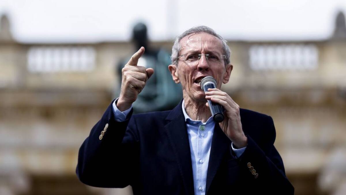JEP cita a Antonio Navarro por afectaciones a comunidades por glifosato en Nariño