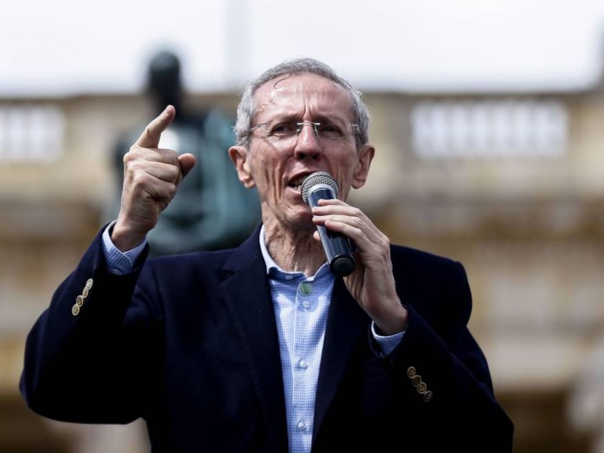 JEP cita a Antonio Navarro por afectaciones a comunidades por glifosato en Nariño