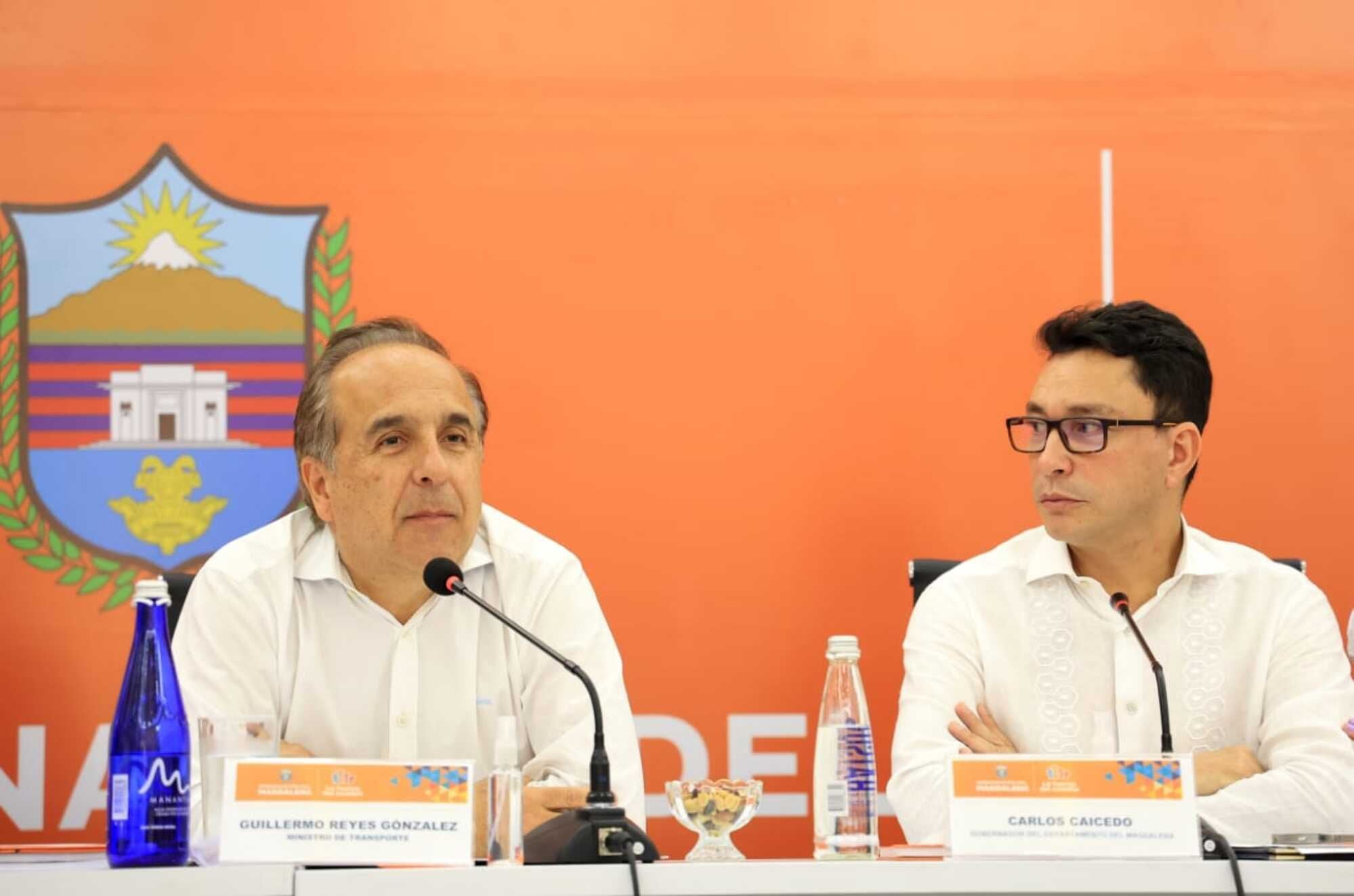 Reunión de Mintrasnporte con el gobernador del Magdalena/ Mintrasnporte