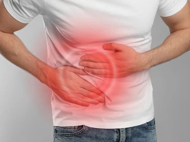 Apendicictis: síntomas, tratamiento y señales de alerta, según experto