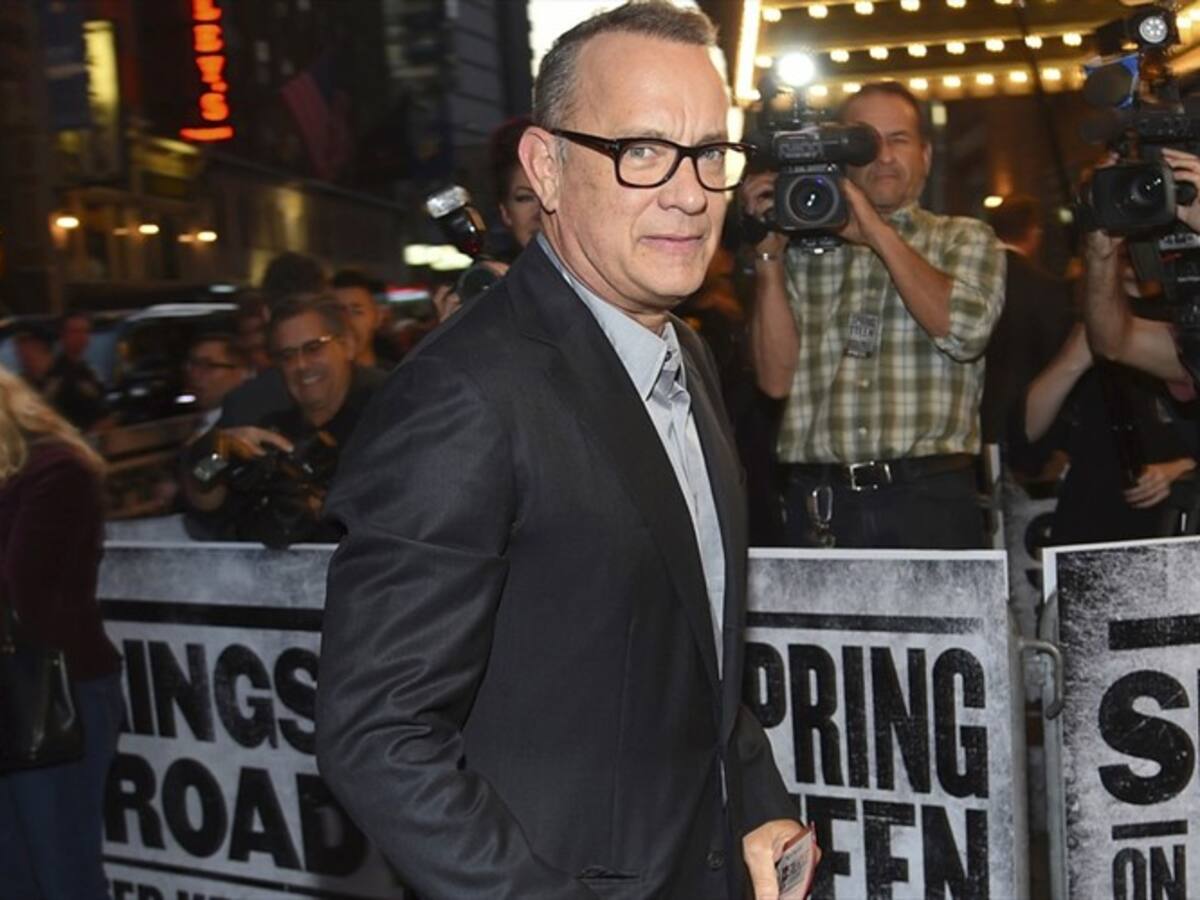 Durante festival del libro en Texas, Tom Hanks ayuda con propuesta matrimonial