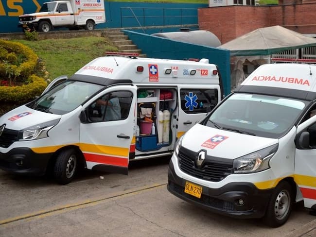 Ambulancia que transportaba a mujer embarazada fue atacada en Cundinamarca. Foto: Getty Images