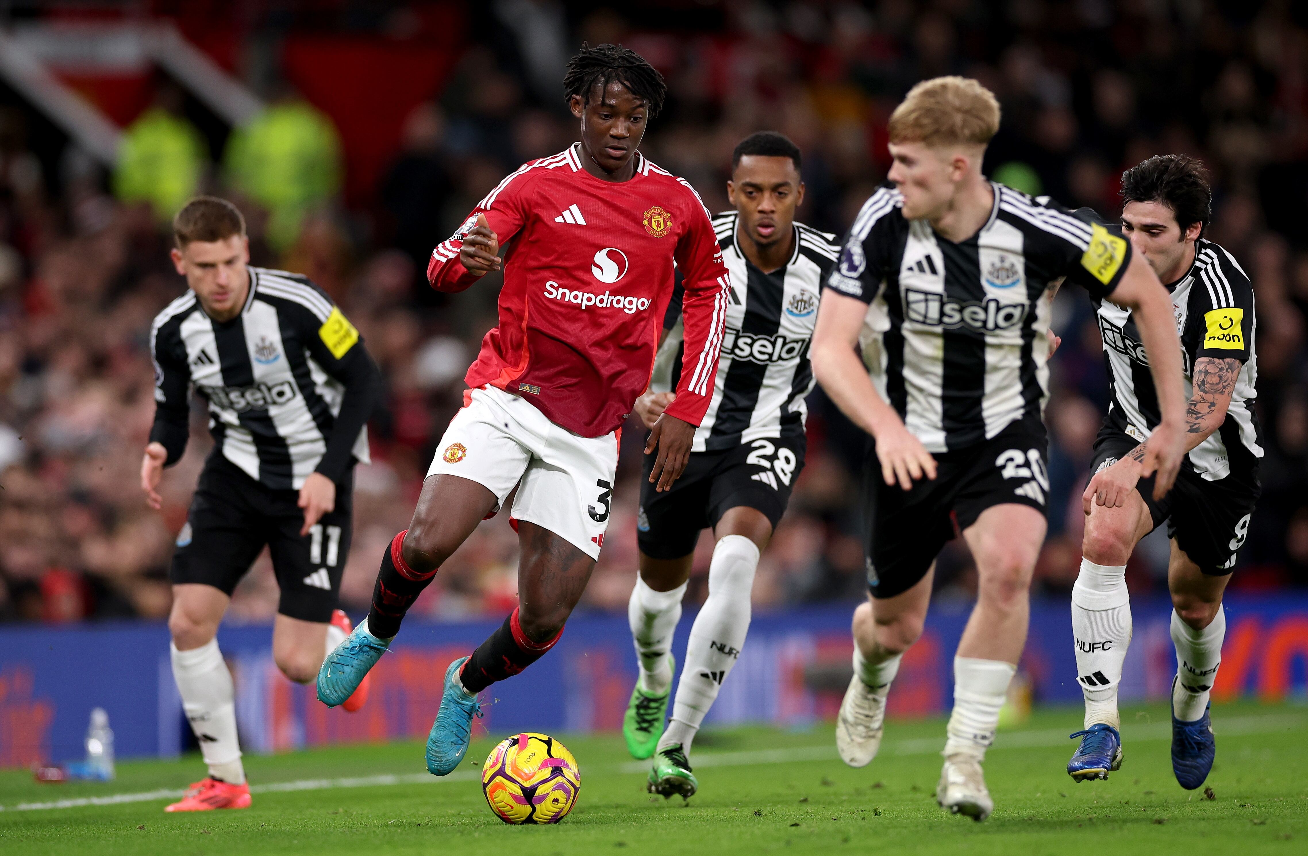 Manchester United y Newcastle United FOTO: EFE/EPA/ADAM VAUGHAN