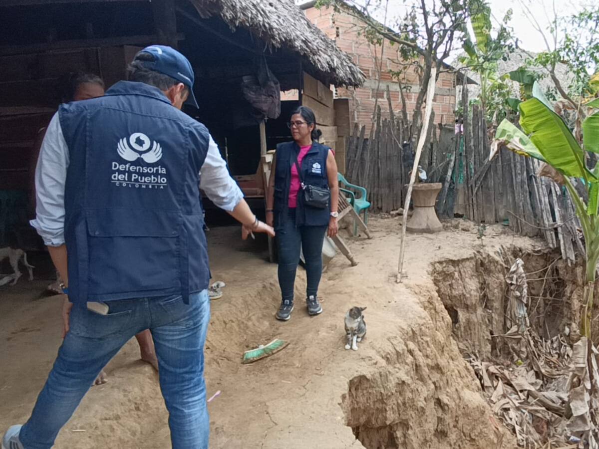 Córdoba: 20 viviendas están en riesgo de colapso por erosión en el arroyo La Carolina