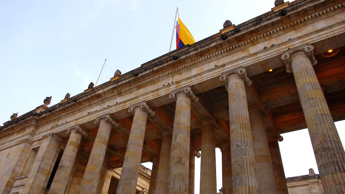 Recusan a dos de los congresistas que firmaron para archivar reforma a la salud, ¿por qué?