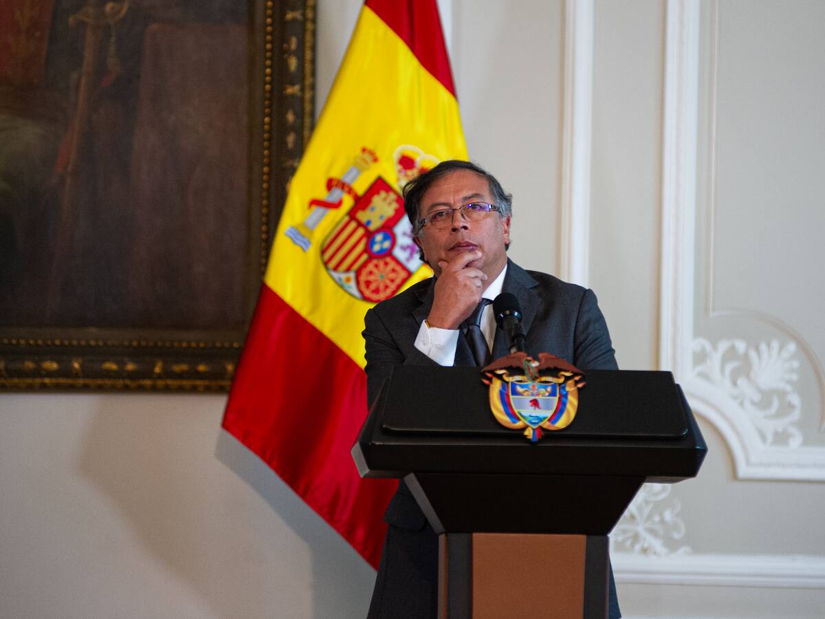 Petro propone cese al fuego progresivo y por regiones para lograr la paz total