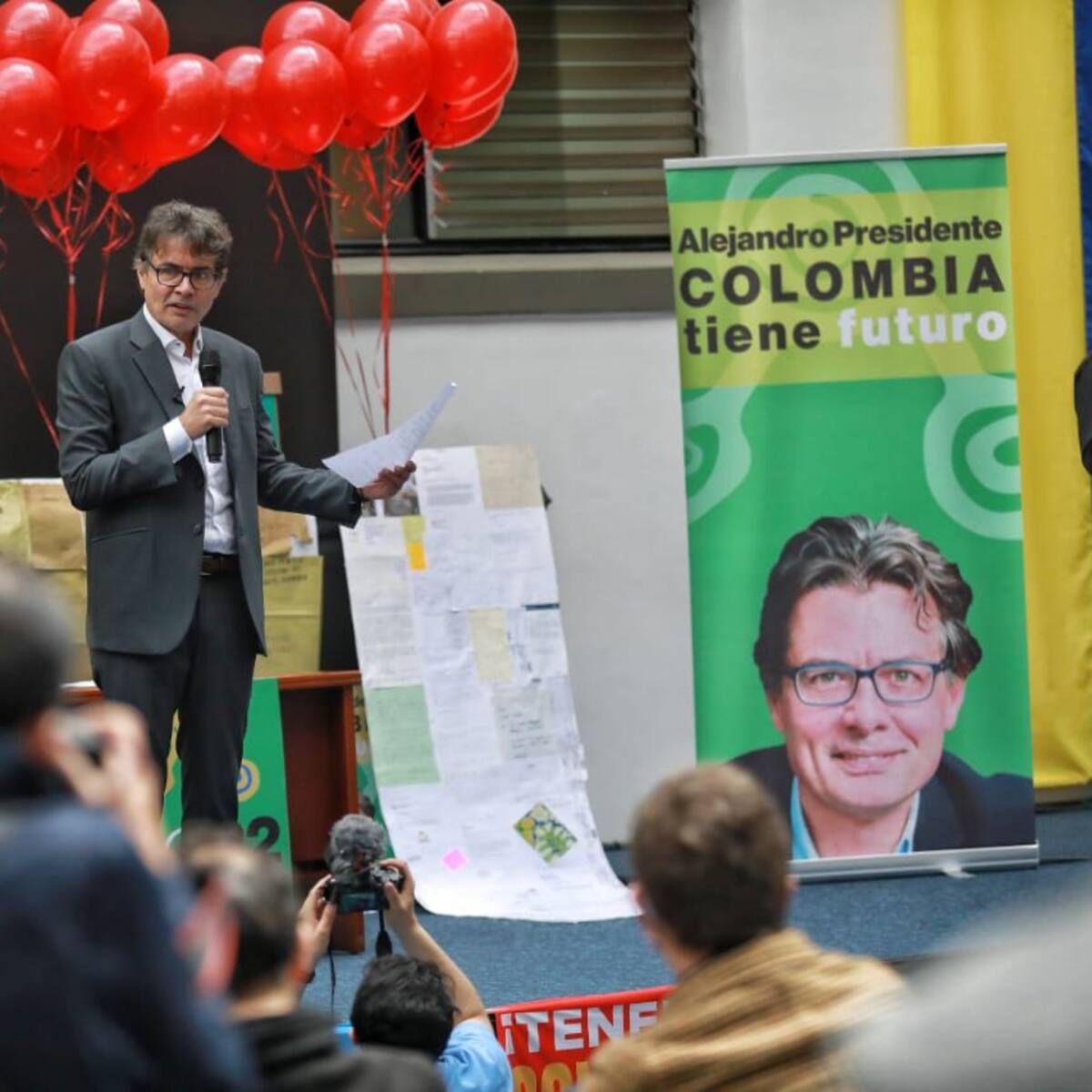 “Si sobreviví al cáncer tengo que sobrevivir a una hi*** encuesta”: Alejandro Gaviria
