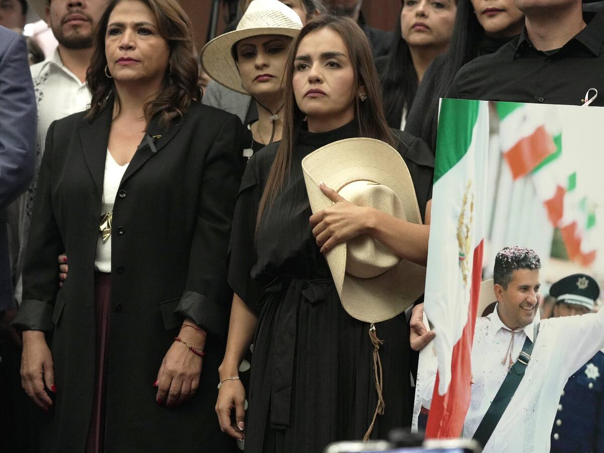 Fiscalía identificó a menor de 17 años como presunto asesino de alcalde en México