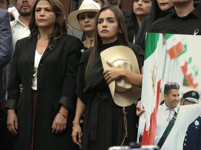 La viuda del alcalde Carlos Manzo, Grecia Quiroz, en el Congreso de la ciudad de Morelia en Michoacán (México). FOTO: EFE/ Iván Villanueva