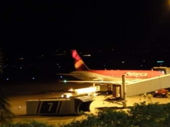 Pasajero de Avianca se suicida en el baño de un avión que cubría la ruta Madrid – Cali
