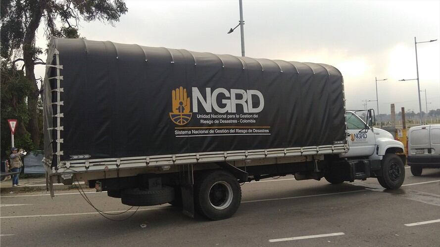 El camión, que lleva el puesto de mando unificado, realizó su ingreso a este paso binacional que comunica a Cúcuta con el municipio Pedro María Ureña. Foto: Audrey Carrillo