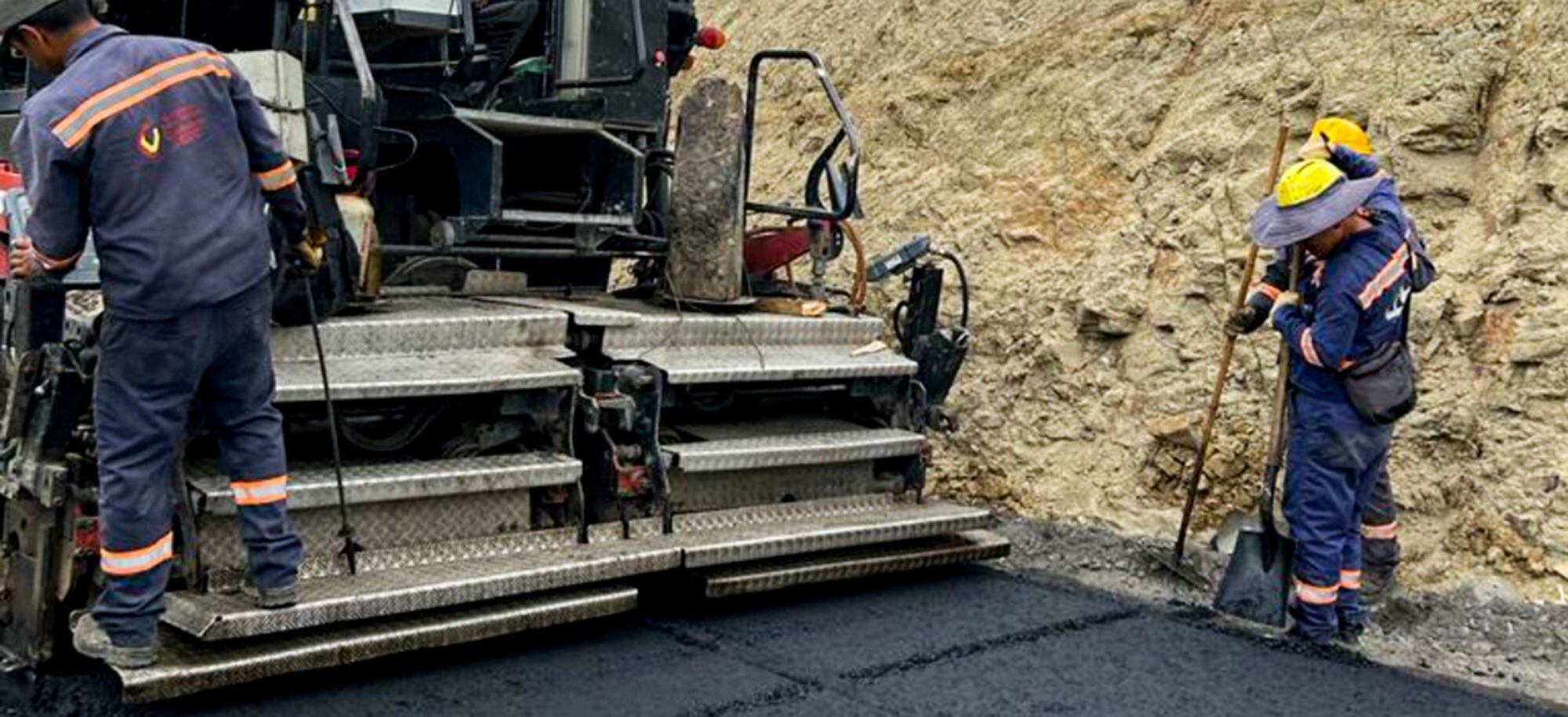 Trabajos en vía alterna en Salamina/ Invías 