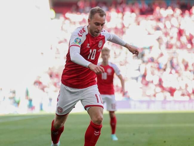 El jugador danés, que permanece hospitalizado, agradeció en sus redes sociales por los mensajes recibidos.. Foto: Friedemann Vogel - Pool/Getty Images