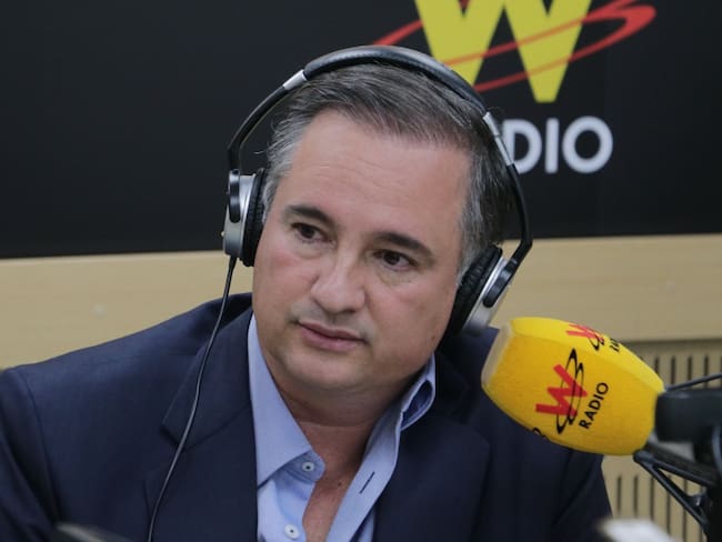 El legado de Álvaro Gómez Hurtado: Carlos Cuartas, fórmula vicepresidencial de Enrique Gómez. Foto: Redacción W Radio.