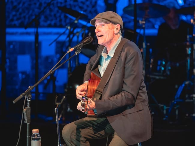 James Taylor: “me encantaría visitar Colombia, su música es hermosa”