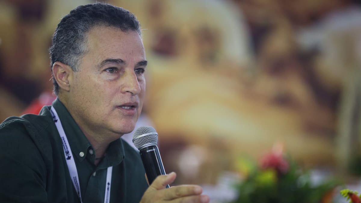 No he tenido respuesta: Aníbal Gaviria por adoctrinamiento de disidencias a menores
