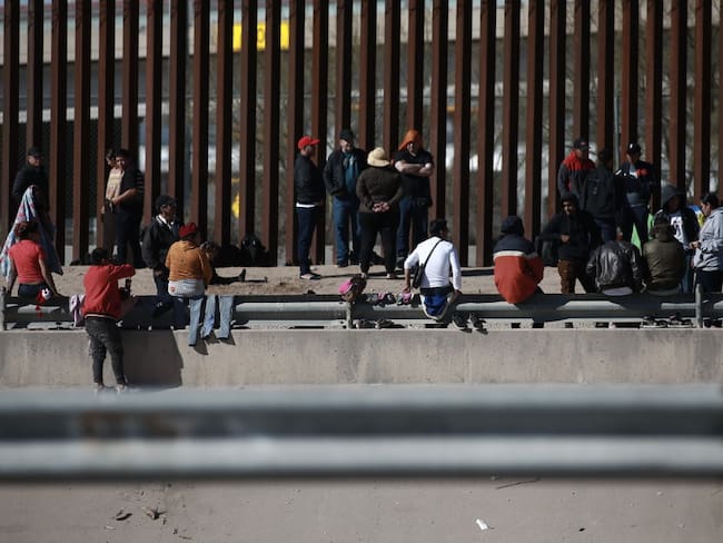 Imagen de referencia de migrantes en EE.UU. Foto: Getty Images.