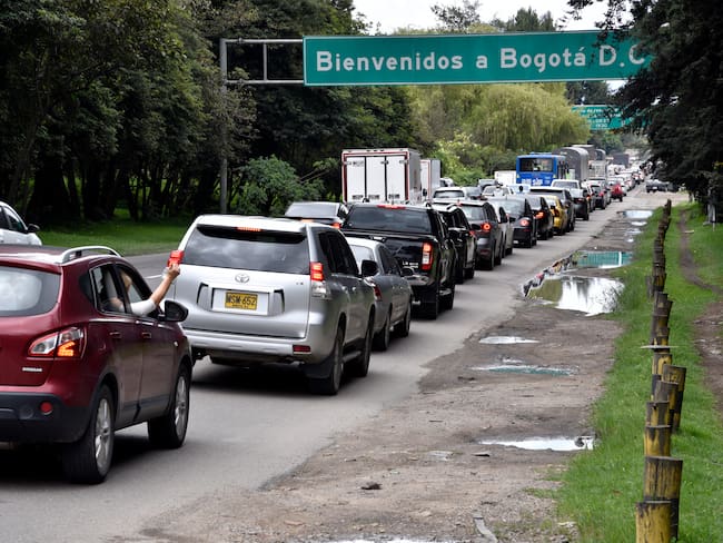 Imagen de referencia de vehículos en Bogotá. Foto: Guillermo Legaria / Getty Images