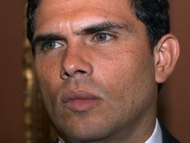 Exsenador Álvaro Araujo Castro recupera su libertad