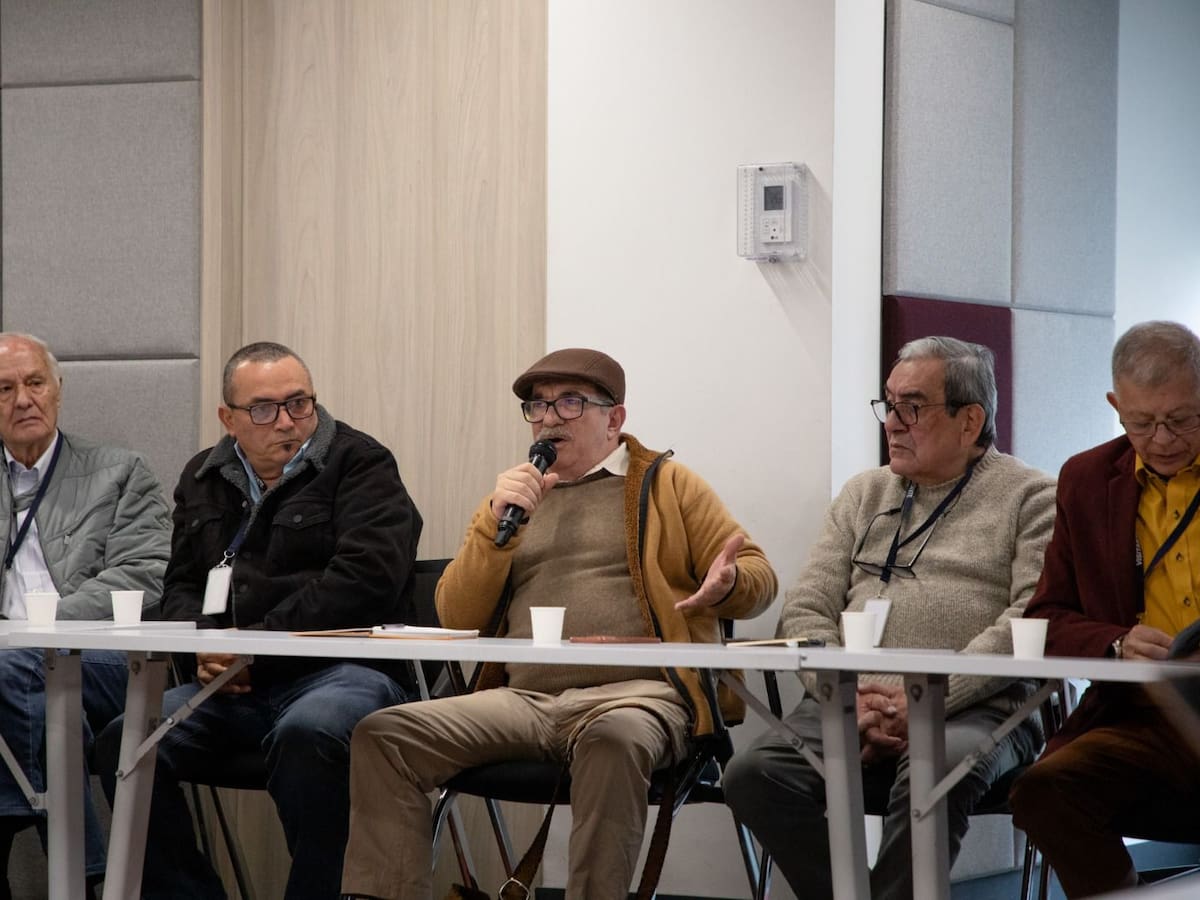 Exsecretariado Farc y víctimas se reunieron para definir plan de cumplimiento de sentencias
