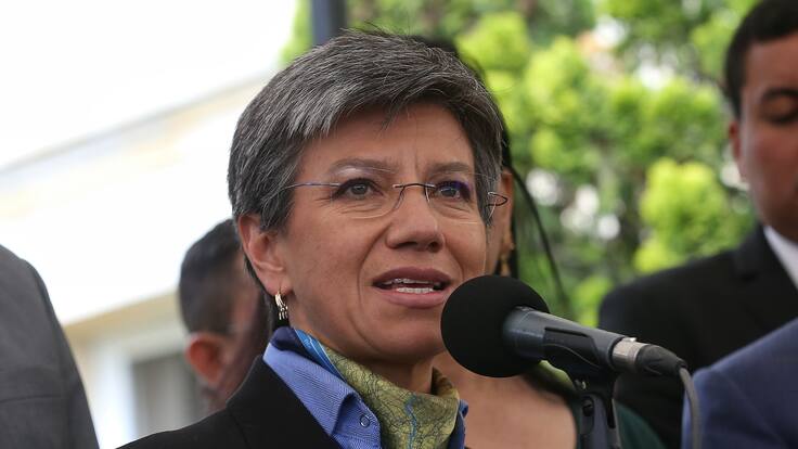 “Se gastan las ayudas en licor”: alcaldesa Claudia López sobre indígenas Embera