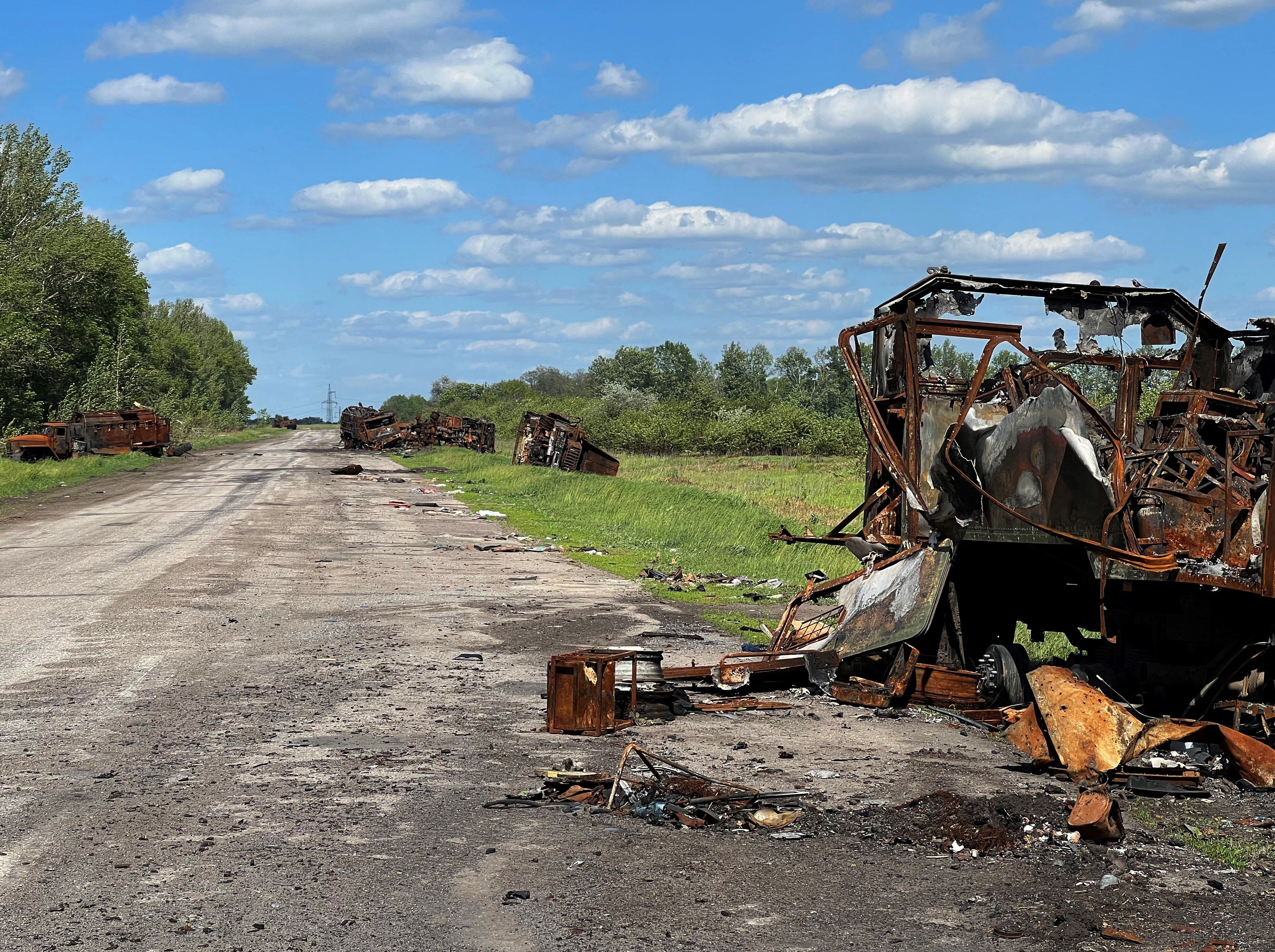 Imagen de referencia de los bombardeos rusos en la región de Járkov, Ucrania. (Photo by Patrick FORT / AFP) (Photo by PATRICK FORT/AFP via Getty Images)