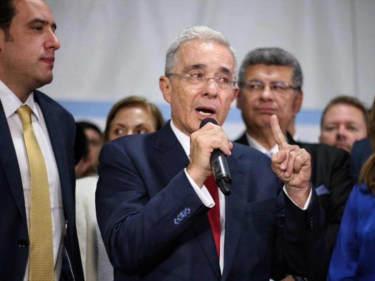Defensa de Álvaro Uribe solicitó la libertad del expresidente